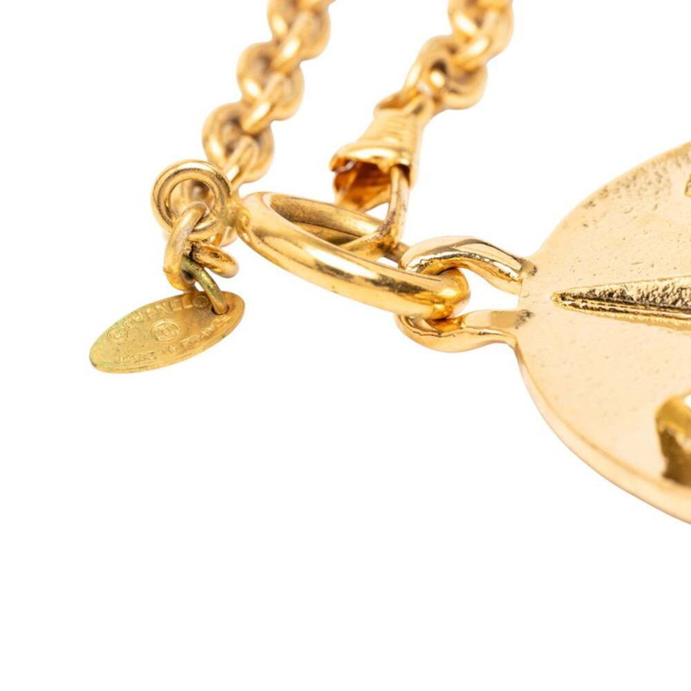 CHANEL Authentic Green Logo Necklace - Picture 5 of 6